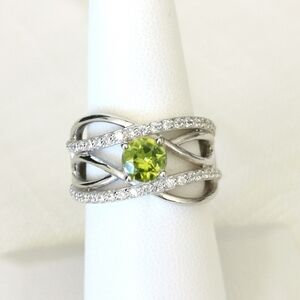 CLEARANCE sterling silver cz peridot gemstone ring sz 8